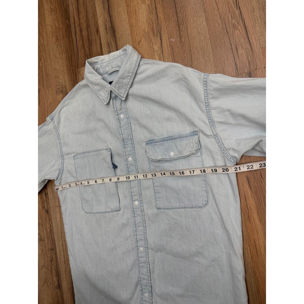 Levi's Made & Crafted Chambray Button Shirt Light… - image 8